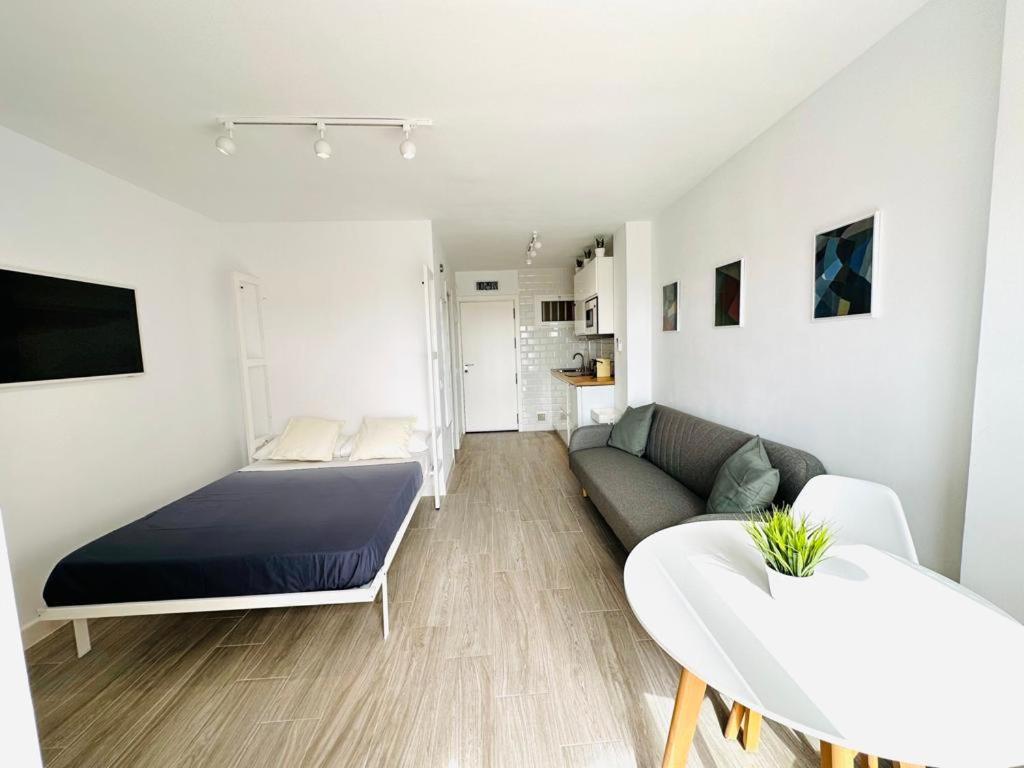 Modern White Studio Benalmádena Exteriér fotografie